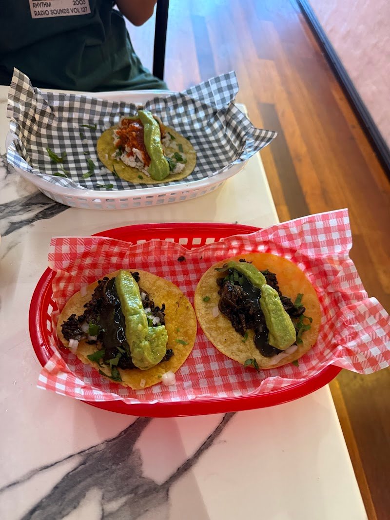 Fofo's Taqueria photo 6