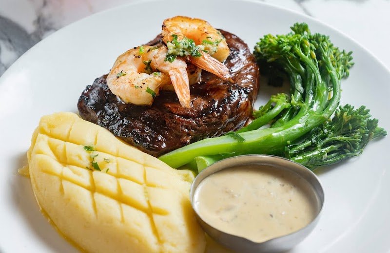 Copper Bar & Grill photo 2